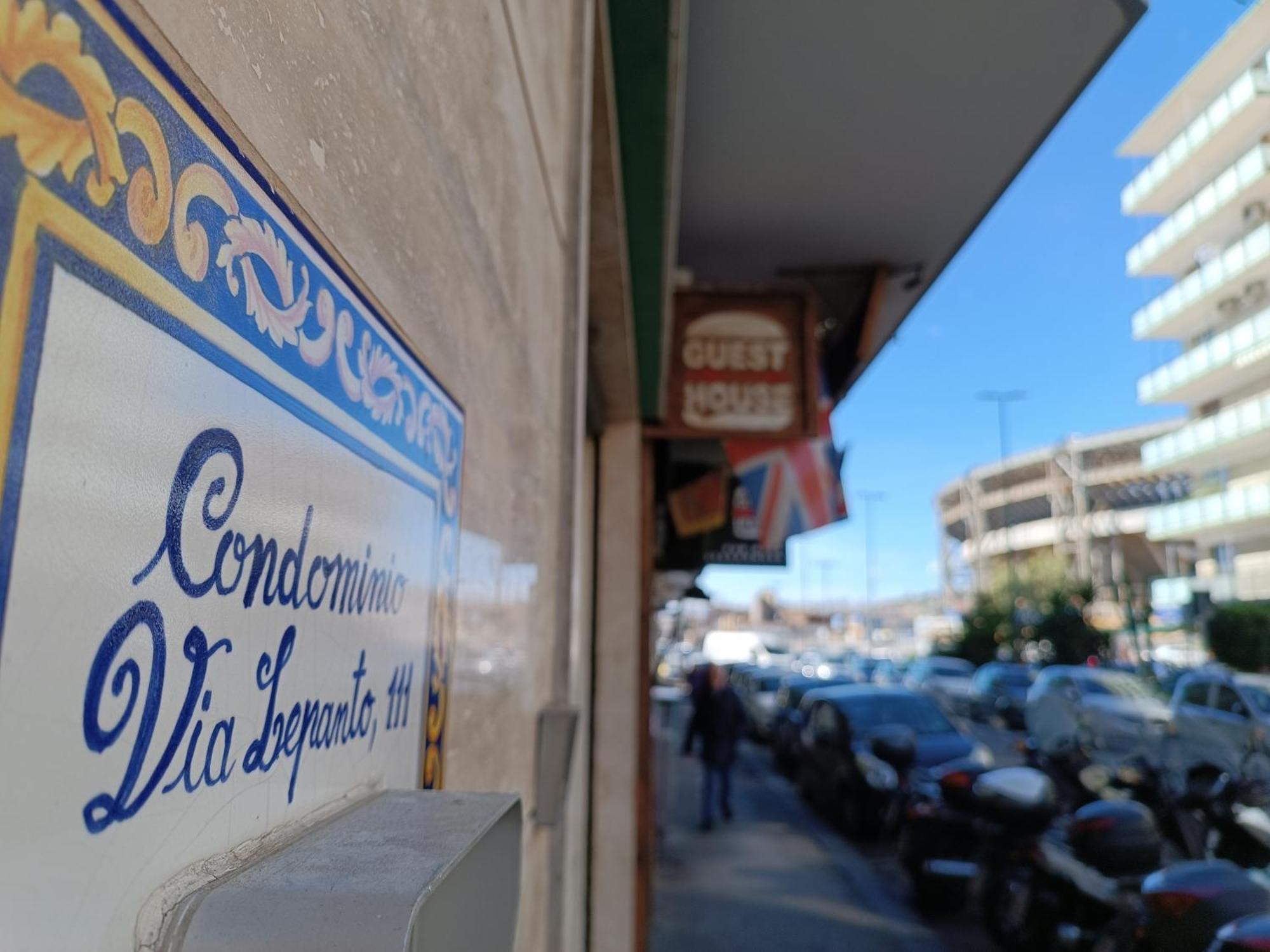 Couette-café Fuorigrotta *